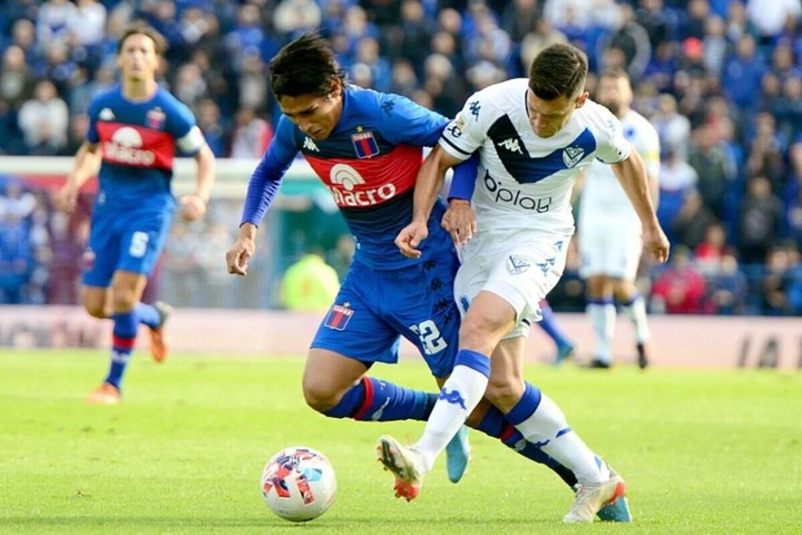 Empate entre Tigre y Vélez.