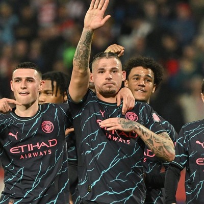 El Manchester City, sin Julián, ganó en Belgrado y terminó con puntaje ideal la fase de grupos