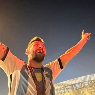 Messi y una serie de fotos inéditas a un año del título en Qatar